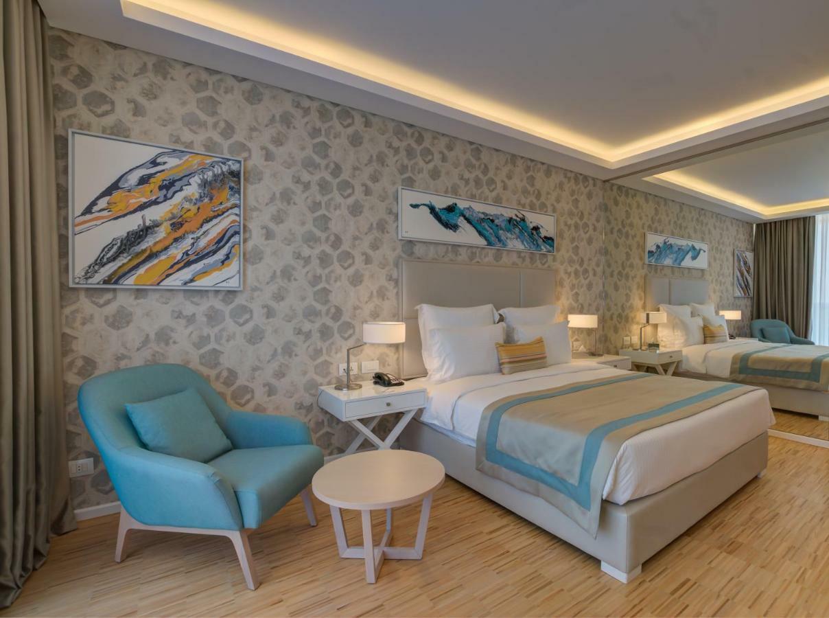 Lancaster Eden Bay Hotel Beirut Luaran gambar